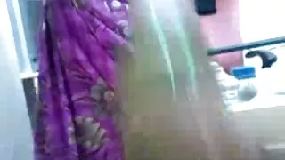Une blonde appétissante et pâle se fait prendre en levrette après avoir sucé une bite xxl video gratuits