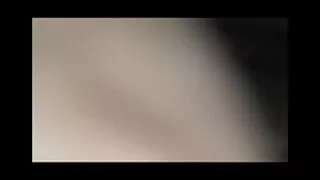 Whorish petite regarder vidéo x gratuit amie se fait défoncer la chatte en suçant deux bites