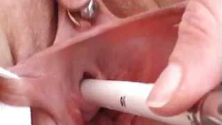 Une propriétaire asiatique à la chatte percée veut se video xxx gratuit francais faire défoncer le trou du cul