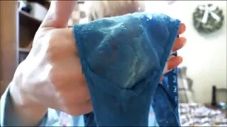 Une brune masquée à queue de cochon les meilleures vidéos pornographiques suce et chevauche une bite