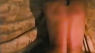 Une mignonne brune aux gros seins suce deux bites avant une double pénétration chaude video pirno gratuit