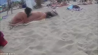 Alektra Blue frappe un jeune homme video porno gratuit en ligne et chevauche sa bite après une pipe